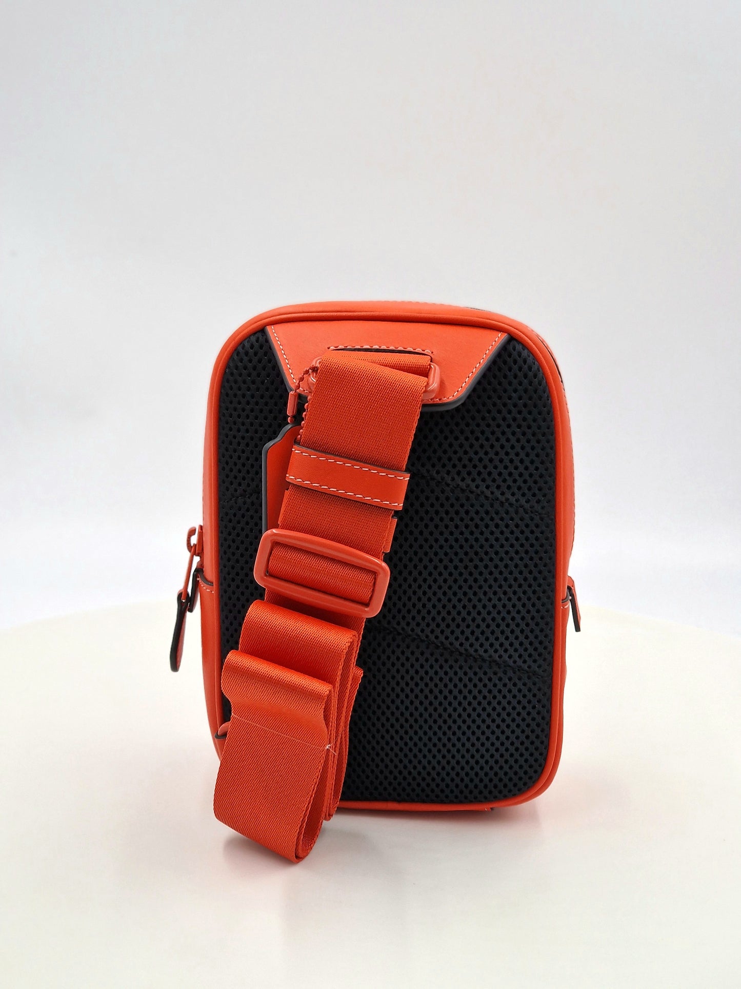 Coach - Track Pack 14 in Signature Leather - Red Orange - CH072