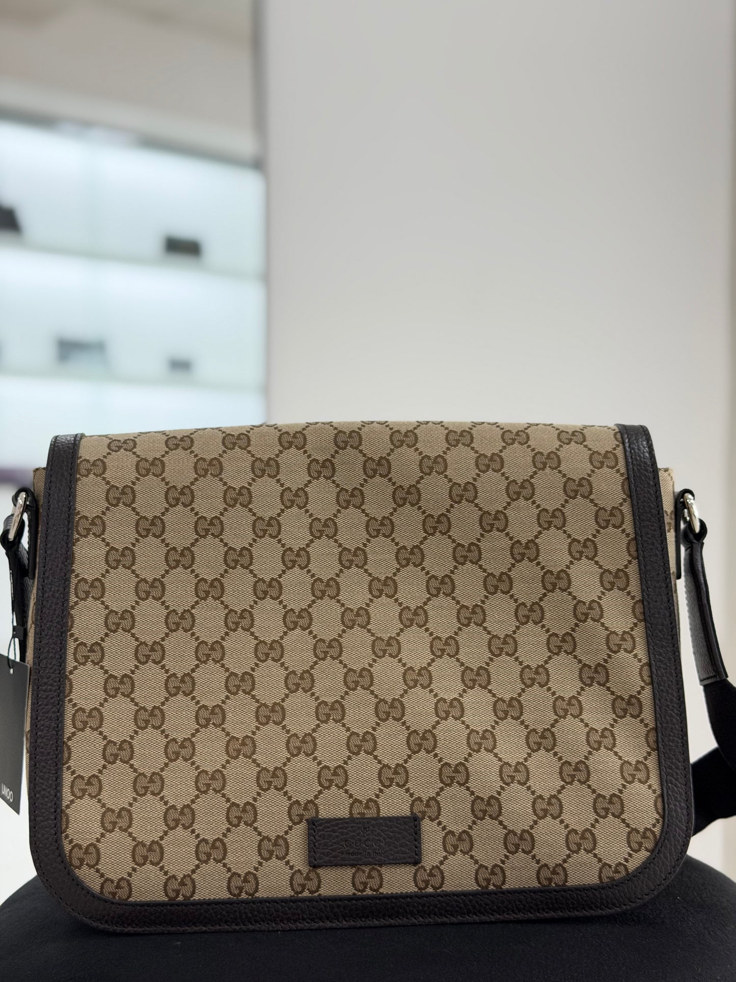 Gucci GG-canvas Messenger Bag