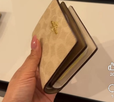 Coach snap wallet