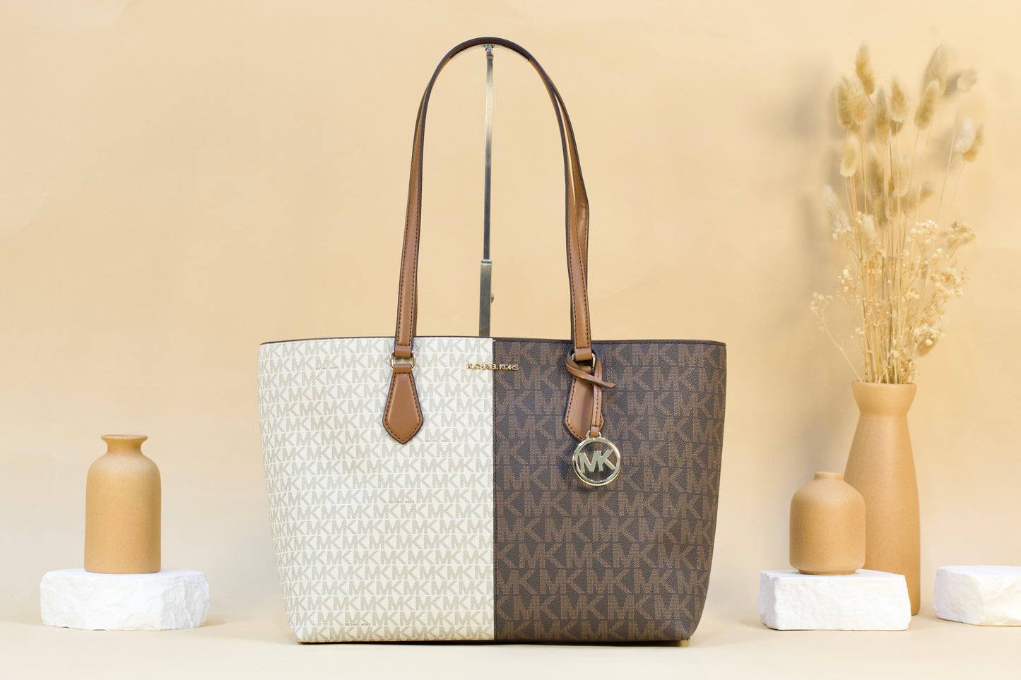 MICHAEL KORS 35F5G6HT9B SHEILA LG MF TOTE BROWN MULTI