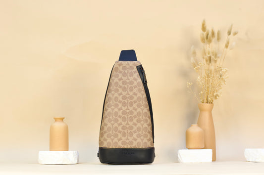 COACH CY801 DOMINIC SLING SIGNATURE TAN/BLACK