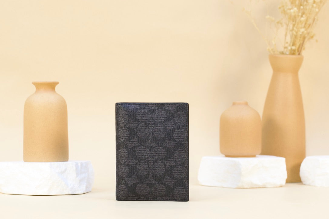 COACH CW170 PASSPORT CASE CHARCOAL BLACK