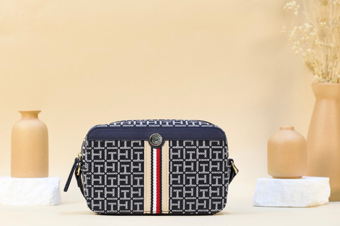 TOMMY HILFIGER 69JA591 420 BLUE