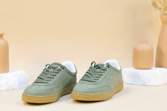 CALVIN KLEIN SHOES US 7.5 GREEN