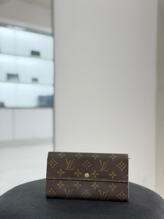 Louis Vuitton Sarah wallet Monogram