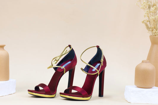 PRADA HEELS 36 1/2 BURGUNDY